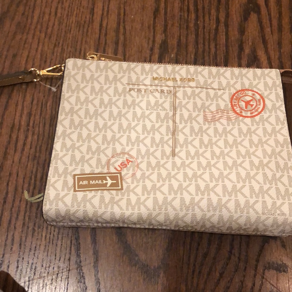 Michael Kors clutch